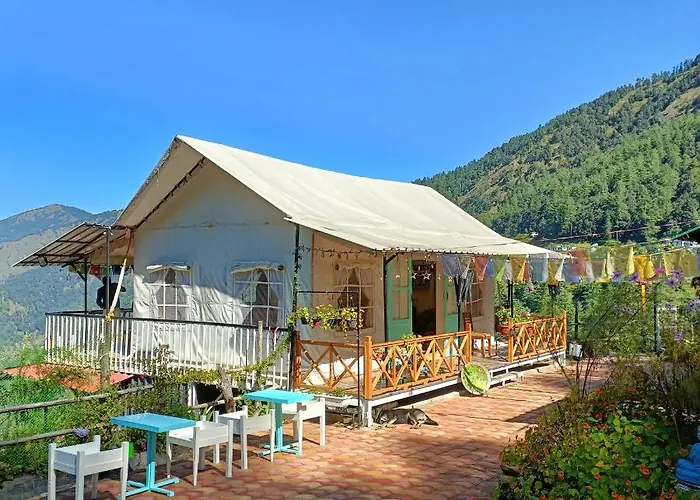 Moksham Himalayan Campsite Pangot